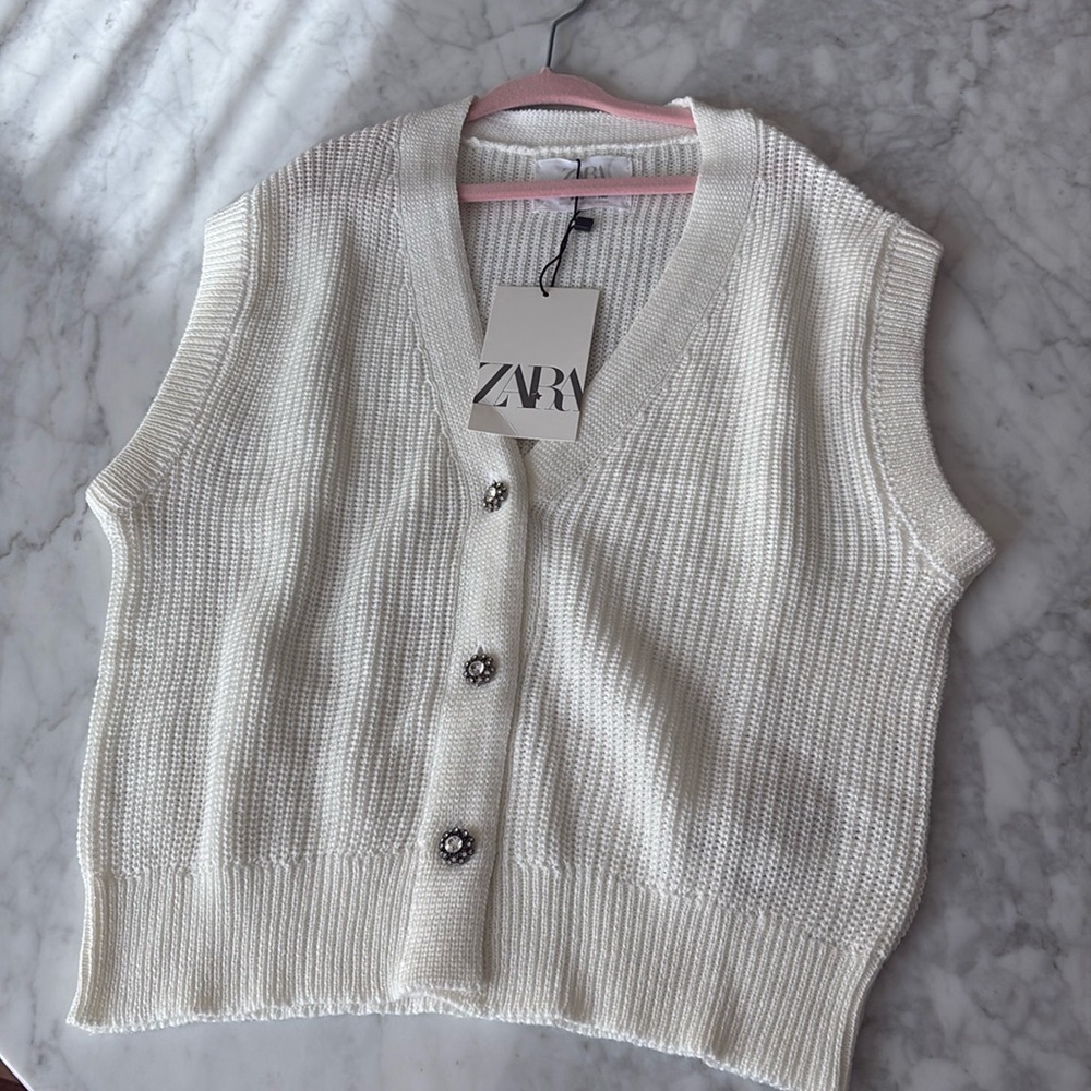 Girls sweater vest size 9-10y